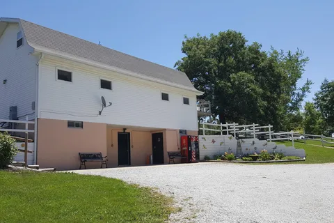 Victorian Acres RV Park and Campgrounds
