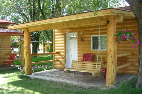 Palisades Cabins and RV