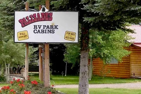 Palisades Cabins and RV