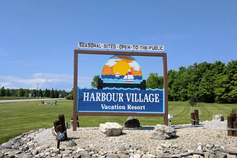Harbour Village Resort