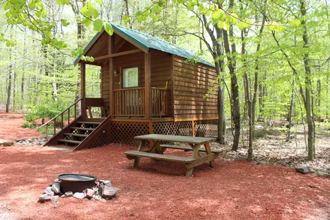 Hemlock Campground and Cottages