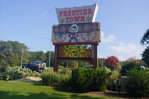 Sun Outdoors Frontier Town