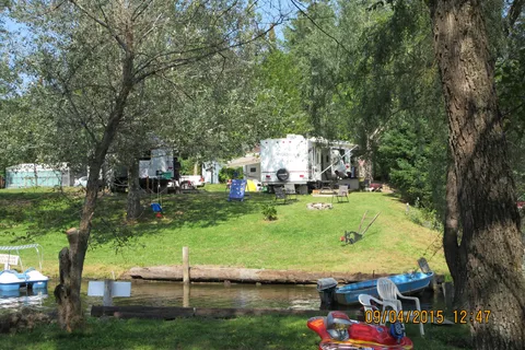 Camping au bord de l eau