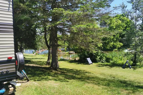 Camping au bord de l eau