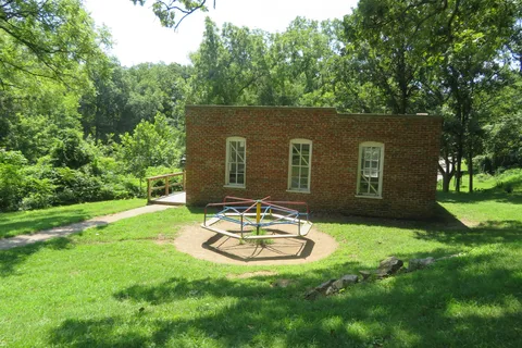 Indian Cave State Park
