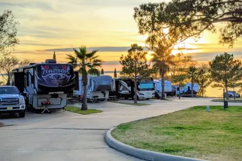 On The Lake RV Resort