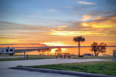 On The Lake RV Resort