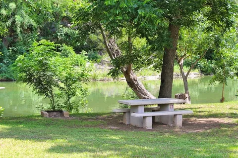 K L Ranch Camp