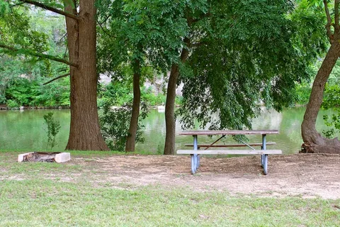 K L Ranch Camp