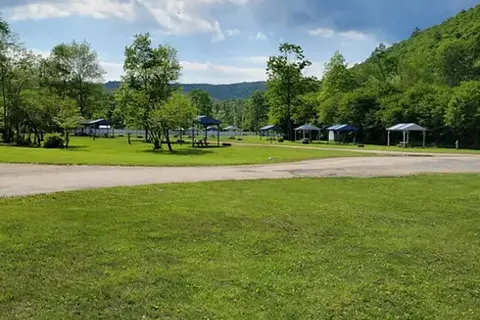 Elk Crossing 555 Campground