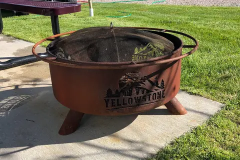 Yellowstone Trail RV Park