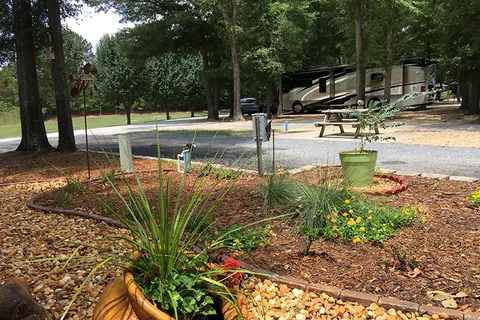 Twin Oaks RV Park