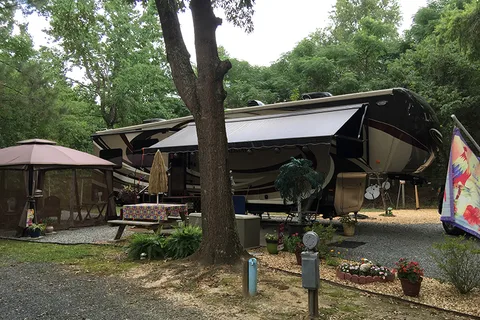 Twin Oaks RV Park