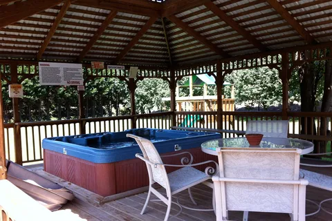 Twin Oaks RV Park