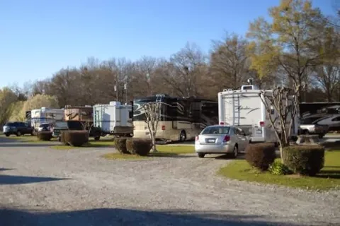 Twin Oaks RV Park
