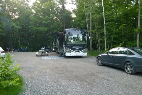 Moose Hillock Camping Resort-NY