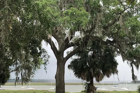 Point South / I-95 / Yemassee KOA Holiday