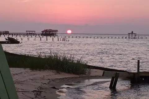 Bay Breeze RV Park