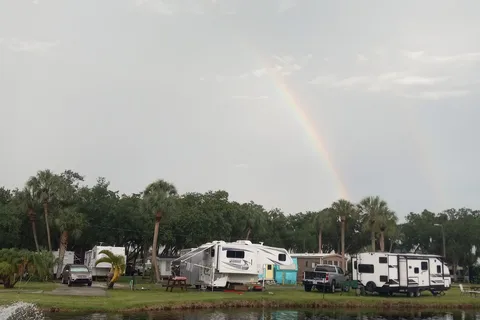 River Oaks RV Resort