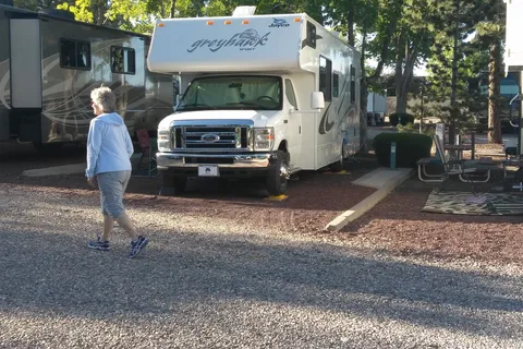 J and H RV Park
