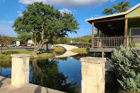Buckhorn Lake Resort