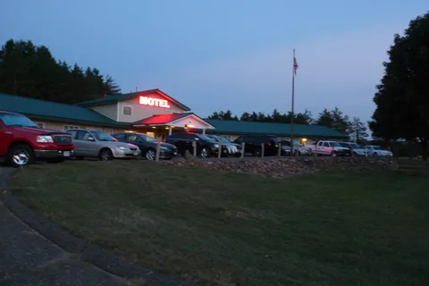 Country Villa Motel Campground