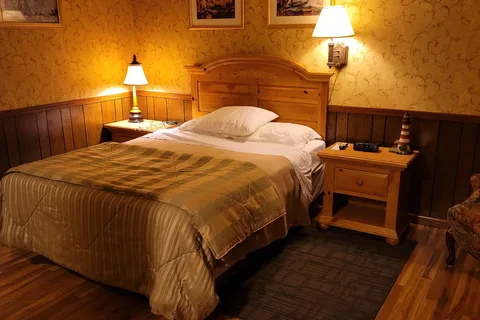 Country Villa Motel Campground