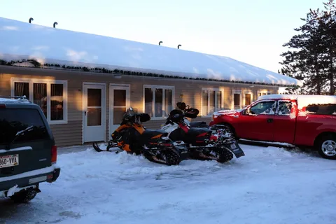Country Villa Motel Campground