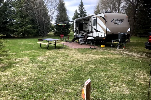 Canyon Creek Golf and Camping