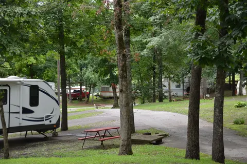Fort Wilderness RV Park & Campground