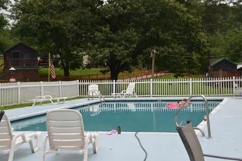 Fort Wilderness RV Park & Campground