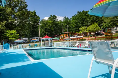 Fort Wilderness RV Park & Campground