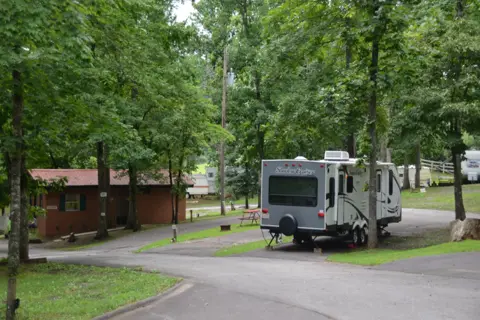 Fort Wilderness RV Park & Campground
