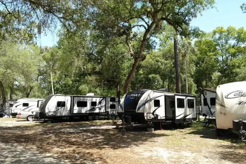 Eleanor Oaks RV Park