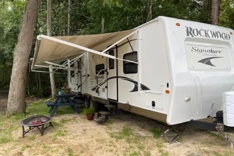 Eleanor Oaks RV Park