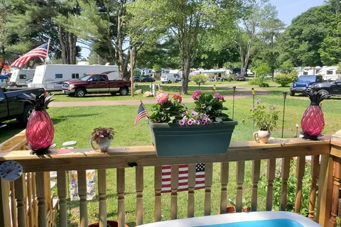 Wolf's Den Family Campground
