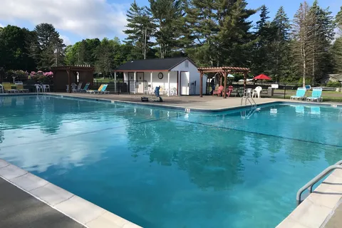 Wolf's Den Family Campground