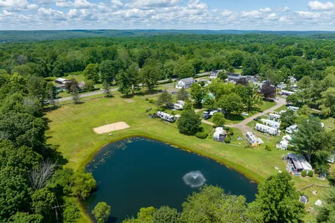 Wolf's Den Family Campground