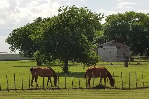 Lone Oak RV Park
