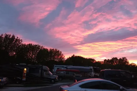 Cottonwoods RV Park