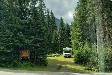 Canyon Hot Springs Resort Ltd