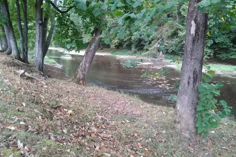 Eagle's Nest Campground