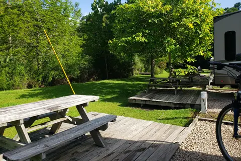 Piddler's Pointe RV Resort And Campground