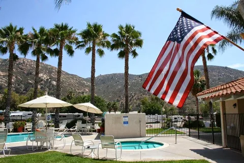 Oak Creek RV Resort - Sunland