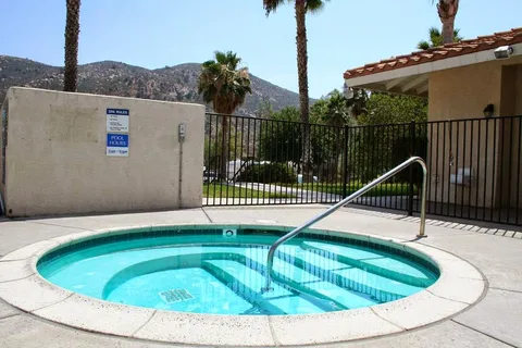 Oak Creek RV Resort - Sunland