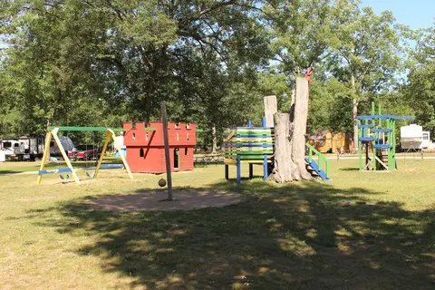 Twin Oaks RV Campground and Cabins