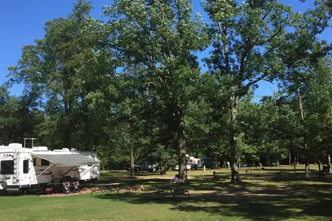 Twin Oaks RV Campground and Cabins