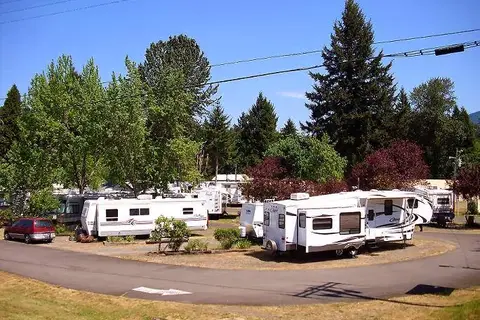 Oakridge RV Park and Tents
