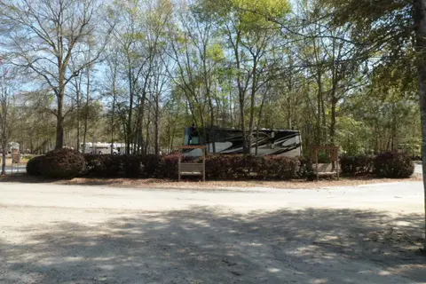 Albany RV Resort Inc