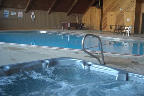 Sportsman's Lodge